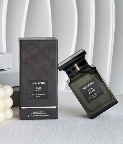 X51: Tom Ford Oud Wood Eau de Parfum 100ml