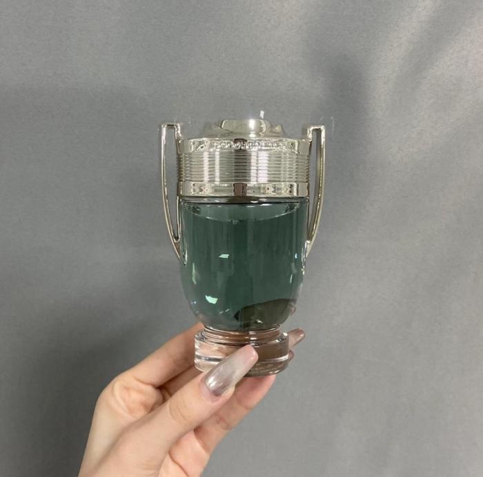 D095 :Paco Rabanne Invictus Eau de Toilette