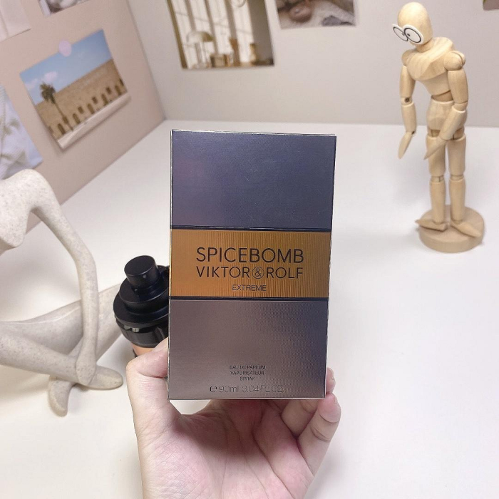C174：Viktor&Rolf Spicebomb Extreme Eau de Parfum 90ml