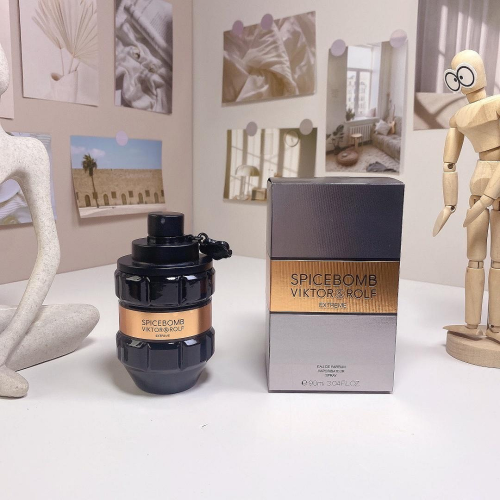 C174：Viktor&Rolf Spicebomb Extreme Eau de Parfum 90ml