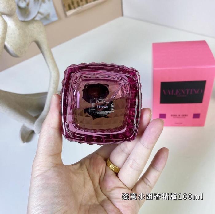 C59：Valentino Donna Born in Roma Extradose Parfum 100ml