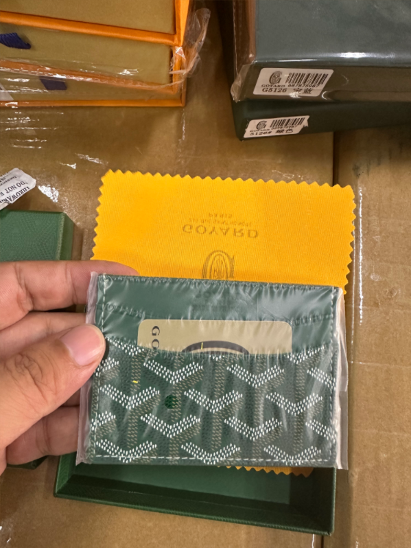 K12：goyard saint sulpice card holder green