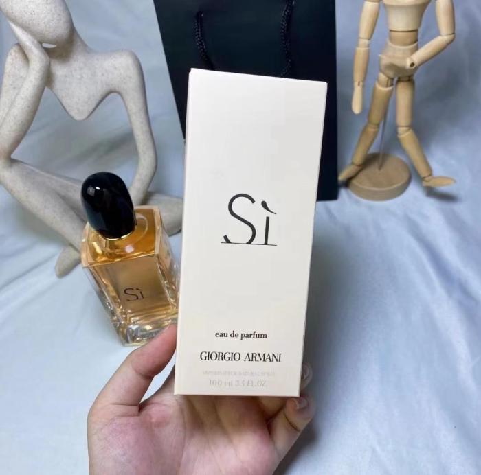 Y146：Giorgio Armani Sì Eau de Parfum 100ML