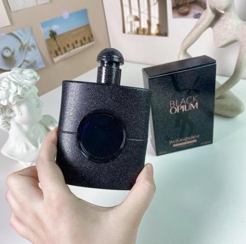 Y50：Yves Saint Laurent Black Opium Eau de Parfum Extreme 90ml