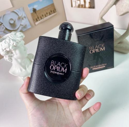 Y50：Yves Saint Laurent Black Opium Eau de Parfum Extreme 90ml