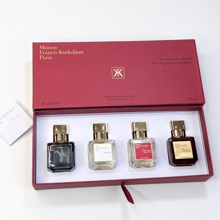 D109：Maison Francis Kurkdjian “The Fragrance Wardrobe” 4×30ml Set