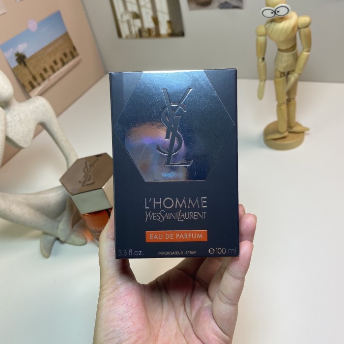 D092：Yves Saint Laurent L’Homme Eau de Parfum Spray 100ml
