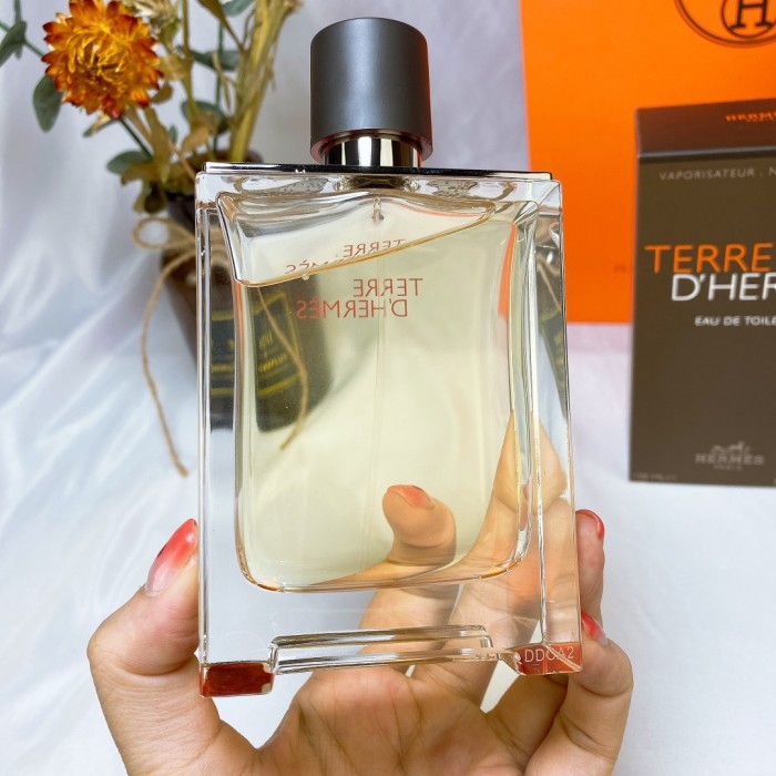 D094：Hermès Terre d’Hermès Eau de Toilette Spray 100ml