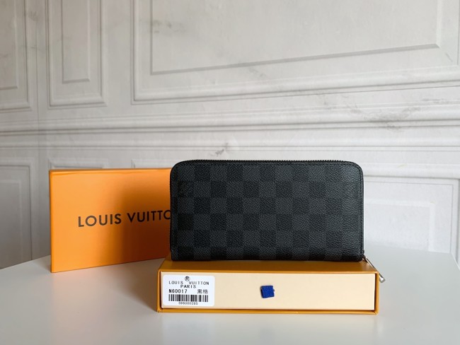 Q08：Louis Vuitton Zippy Wallet Damier Graphite Canvas