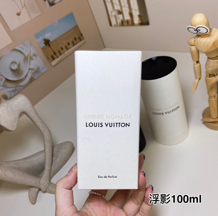 D023:Ombre Nomade LOUIS VUITTON