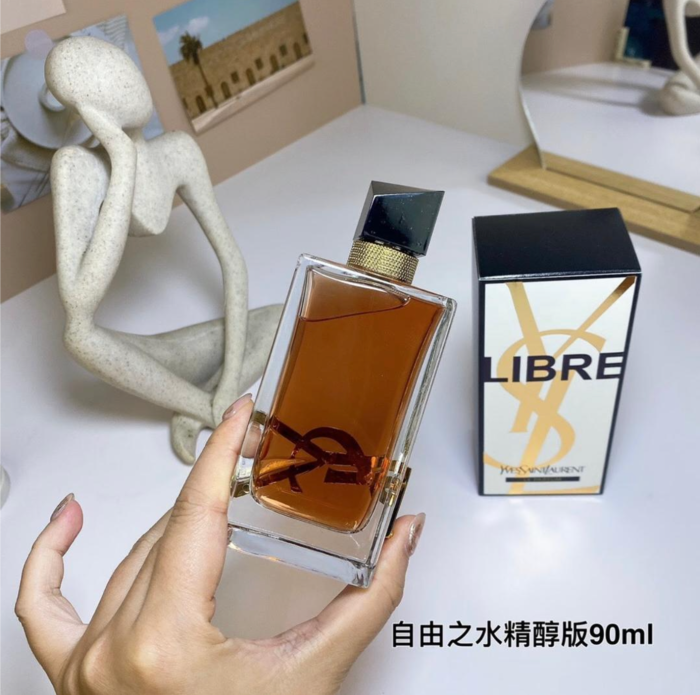 Y49：YSL Yves Saint Laurent Libre Le Parfum 90ml