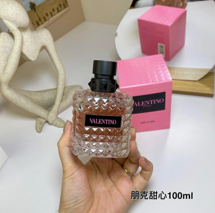 X65：Valentino Donna Born In Roma Eau de Parfum 100ml
