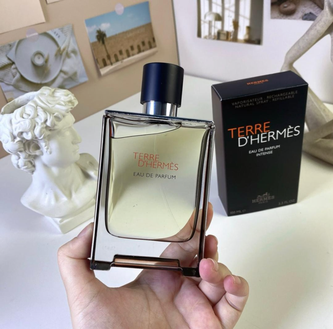 C210：Hermes Terre d'Hermès Eau de Parfum Intense 100ml