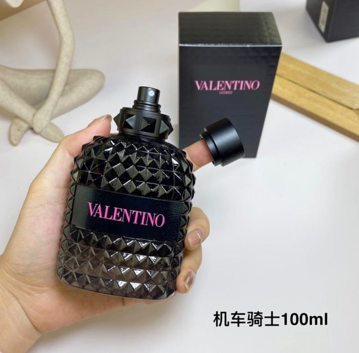 D006：Valentino Uomo Born in Roma 100ml