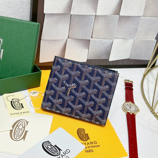 Q12：Goyard Saint-Pierre Wallet in Navy Goyardine Canvas