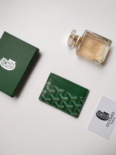 Q17：Goyard Saint-Sulpice Card Wallet Green
