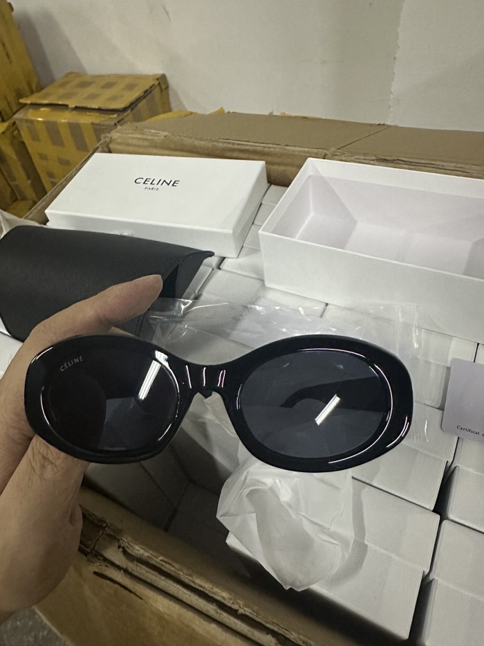 G06：Celine Oval Sunglasses