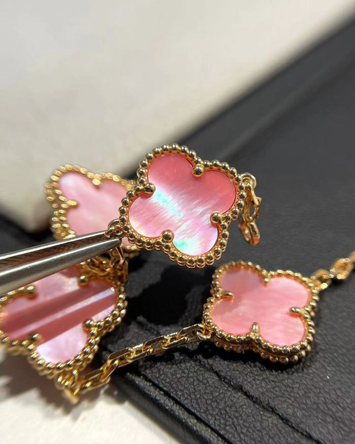 5 Flower Four Leaf Grass Bracelet