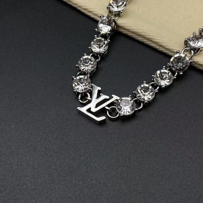 Full diamond bracelet four leaf clover relief logo