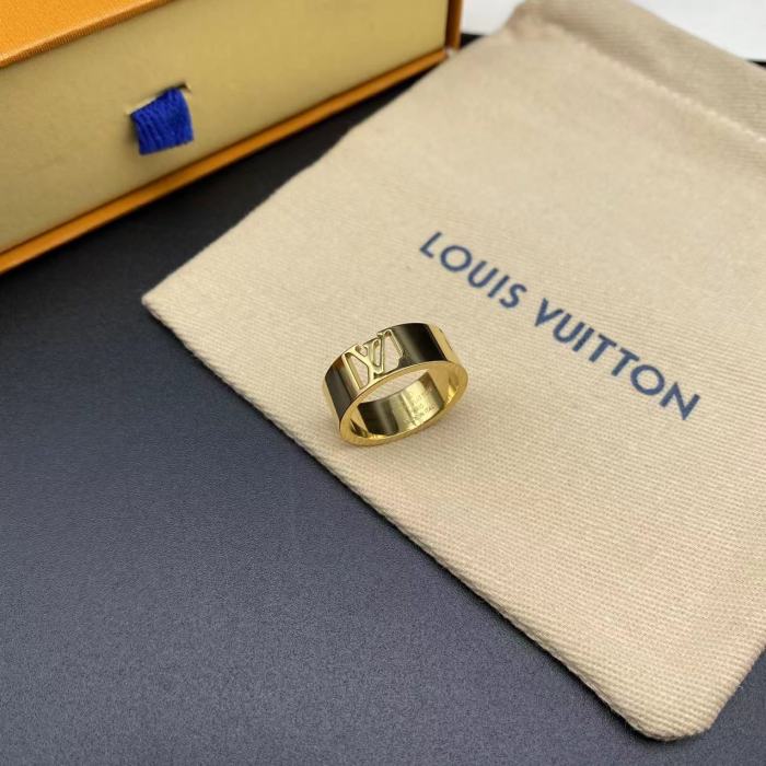 Hollow out old flower relief logo letter ring