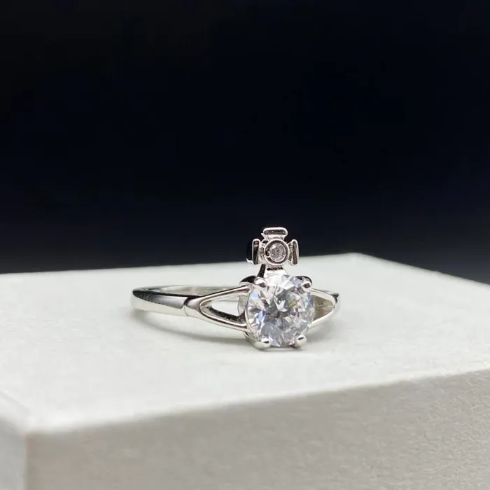 West Pacific Queen Planet diamond ring