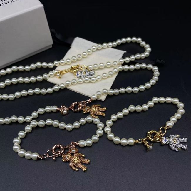 Little Bear Pearl Bracelet/Necklace