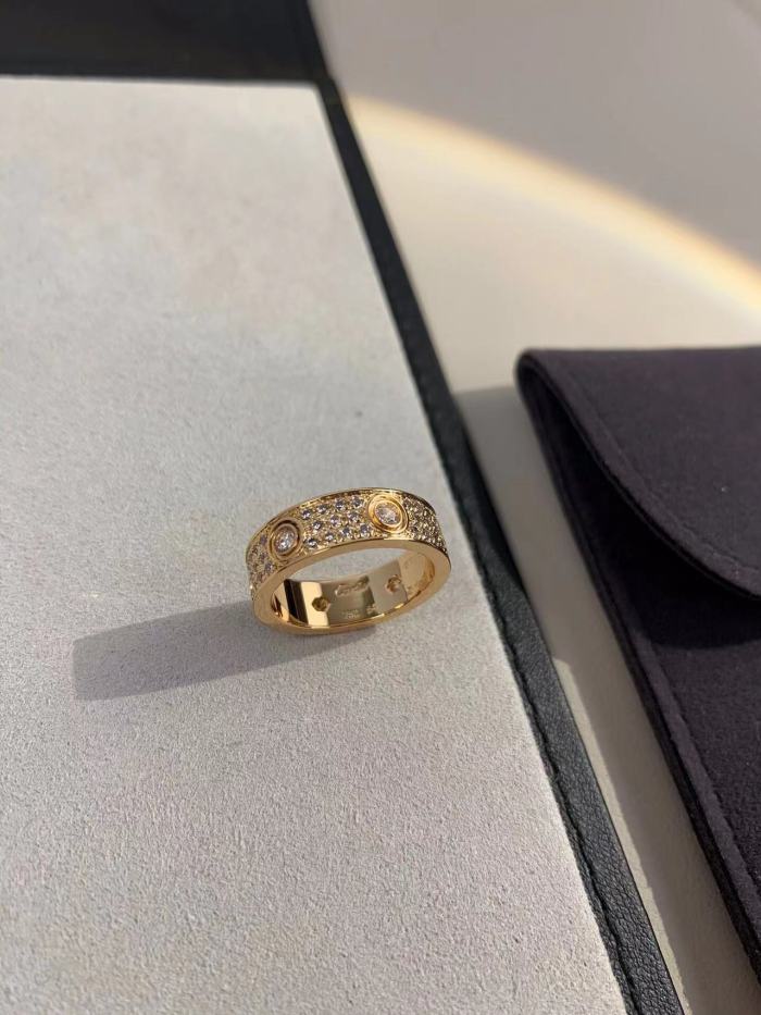 6.5mm tricolor V gold three row full diamond ring