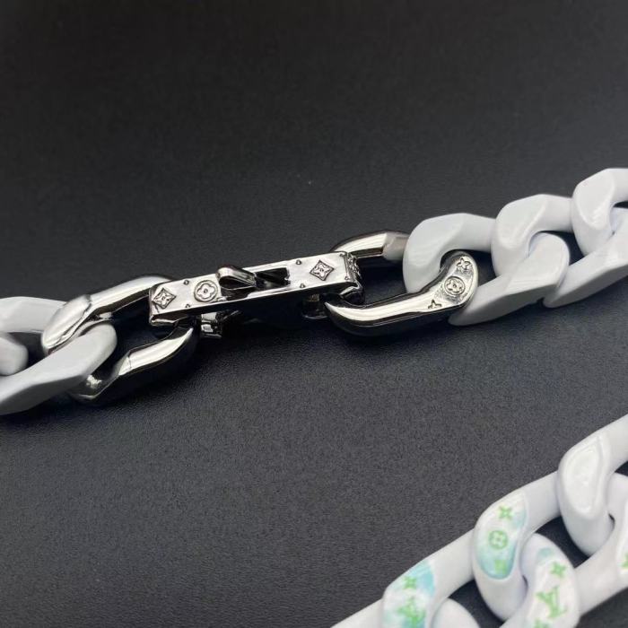 LV骨白手链项链合集