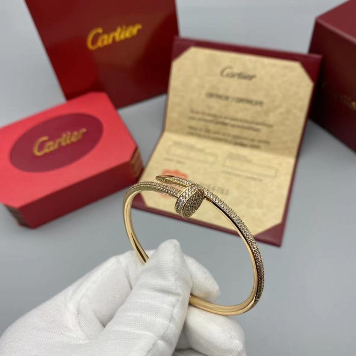 Nail Bracelet full of diamonds