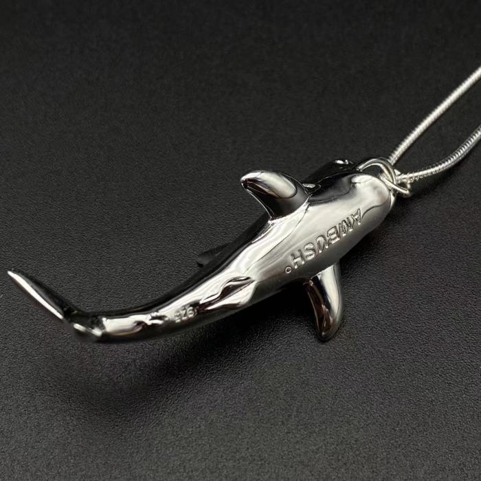 Pure 925 Silver Whale Pendant Embossed Necklace
