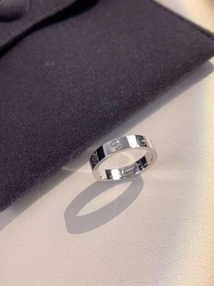 4mm smooth tricolor V gold ring