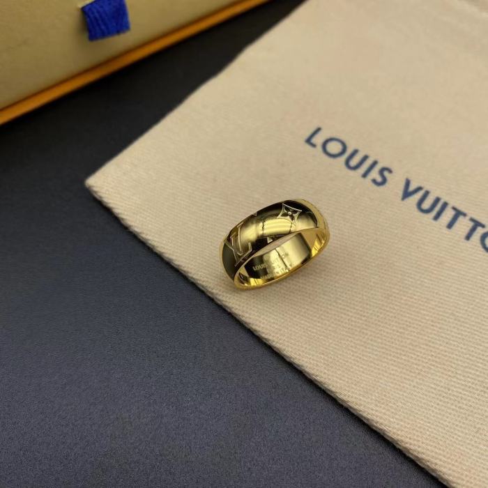 Embossed old flower logo ring