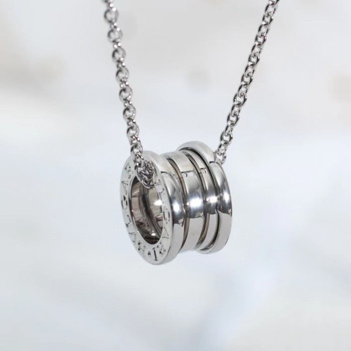 Tricolor gold plated spring Necklace