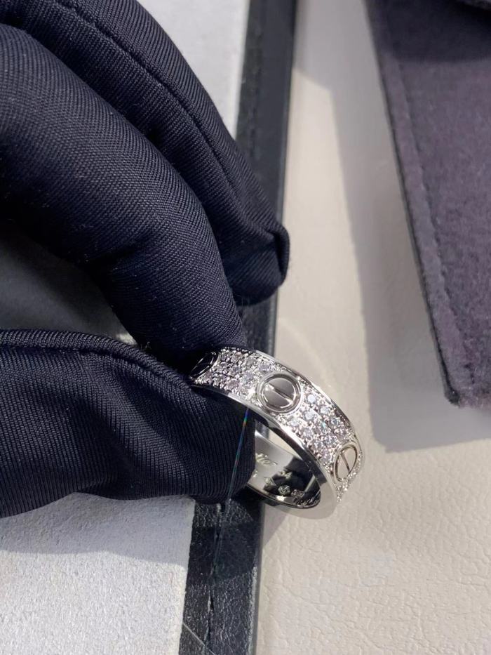 6mm tricolor V gold three row full diamond ring