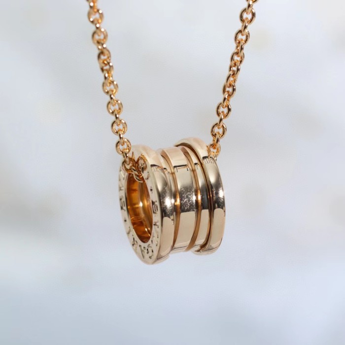 Tricolor gold plated spring Necklace