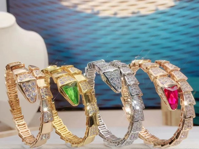 Snake shaped diamond inlaid Adjustable Bracelet