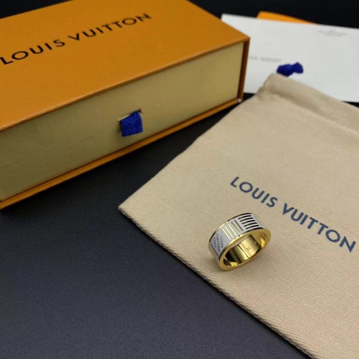 White and gold striped embossed ring