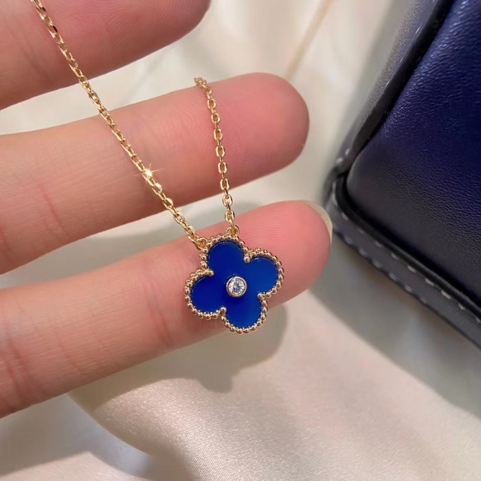 Diamond Four Leaf Grass Necklace