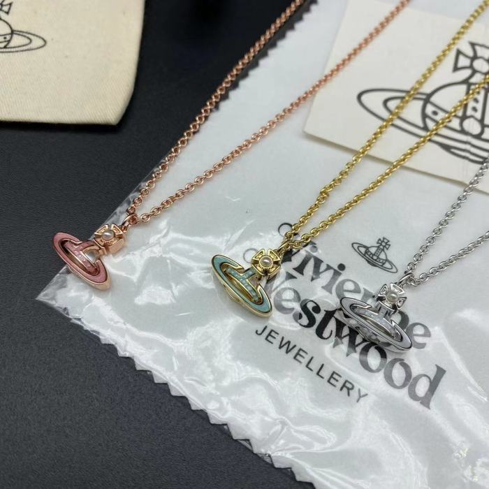 Western Queen Planet pendant necklace