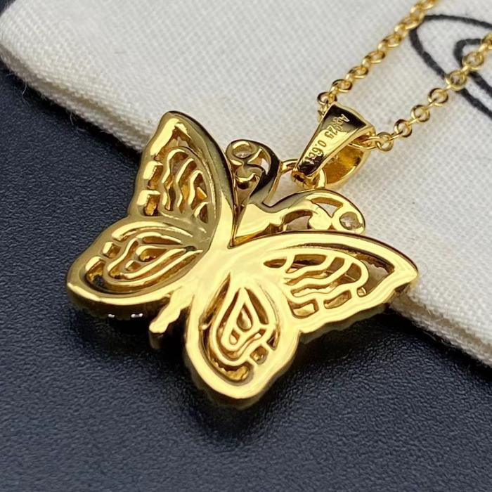 Three dimensional butterfly necklace