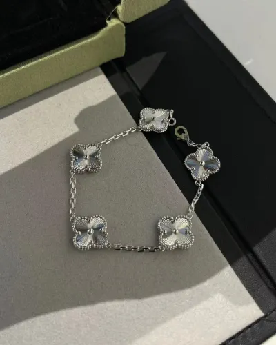 Laser 5 Flower Bracelet