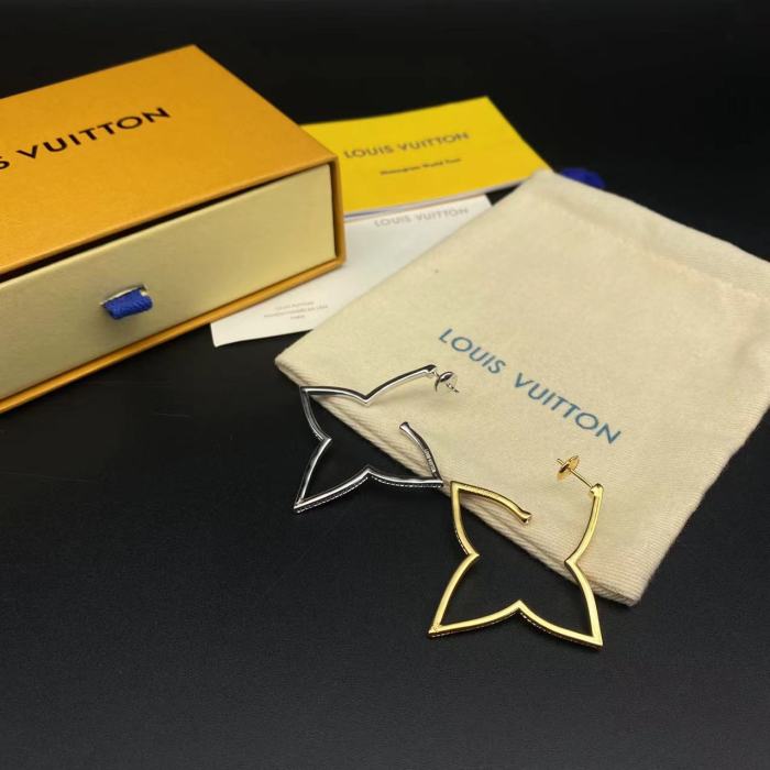 Hollow Clover Earrings