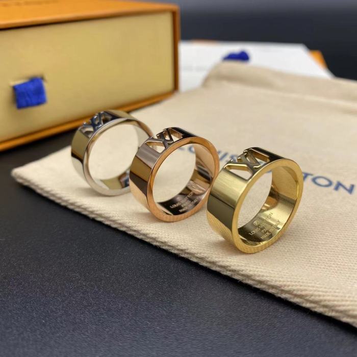 Hollow out old flower relief logo letter ring