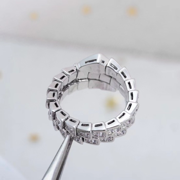 Three layer serpentine ring