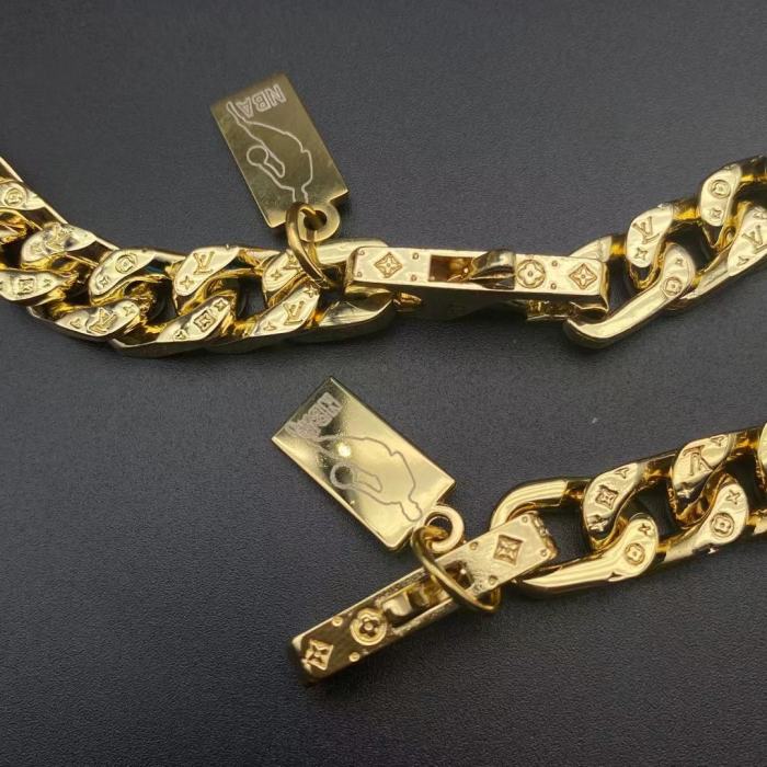 LV&NBA联名金色手链项链合集