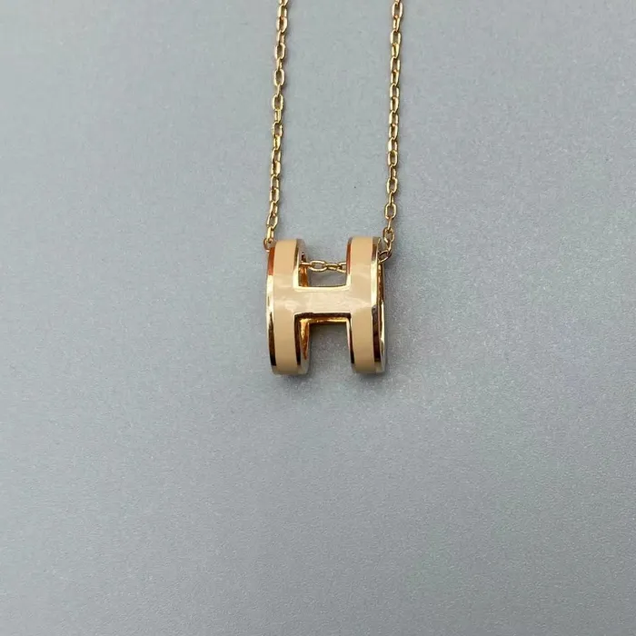 Multicolor letter H Logo Necklace