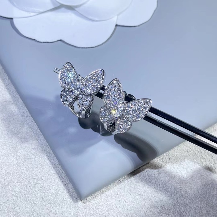 Four-leaved grass earrings, butterfly inlaid with diamonds