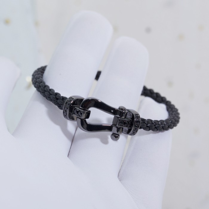 Large logo black nylon rope bracelet