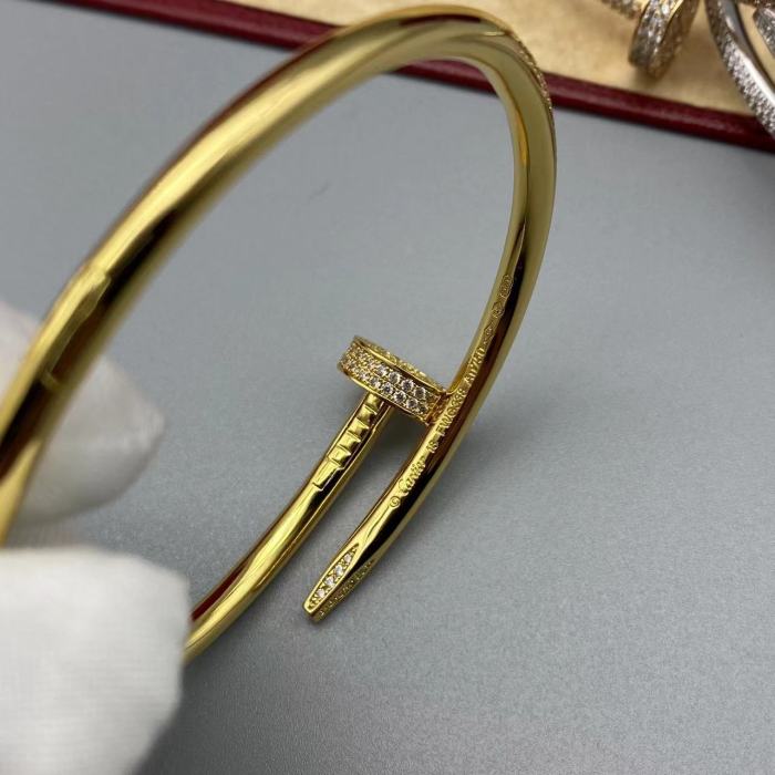 Nail Bracelet full of diamonds