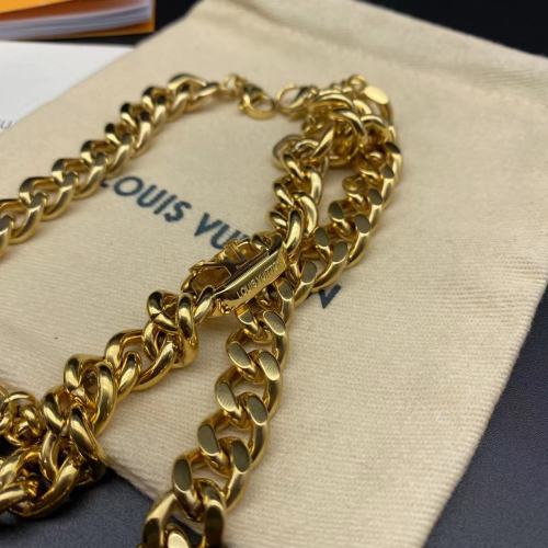 Logo necklace bracelet